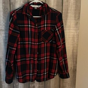 Women’s flannel shirt